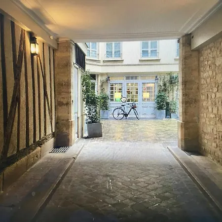 Apartment 6 *